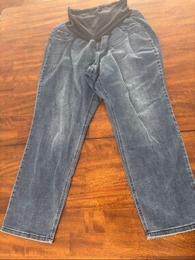 Maternity Indigo Blue Light Wash Jeans with Black Waistband 3X
